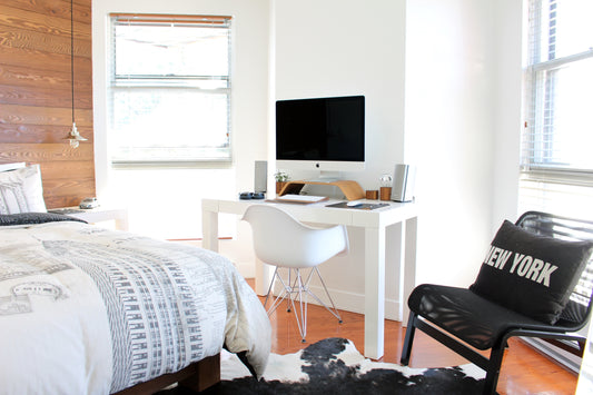 5 Steps to Choose Desk for Small Rooms